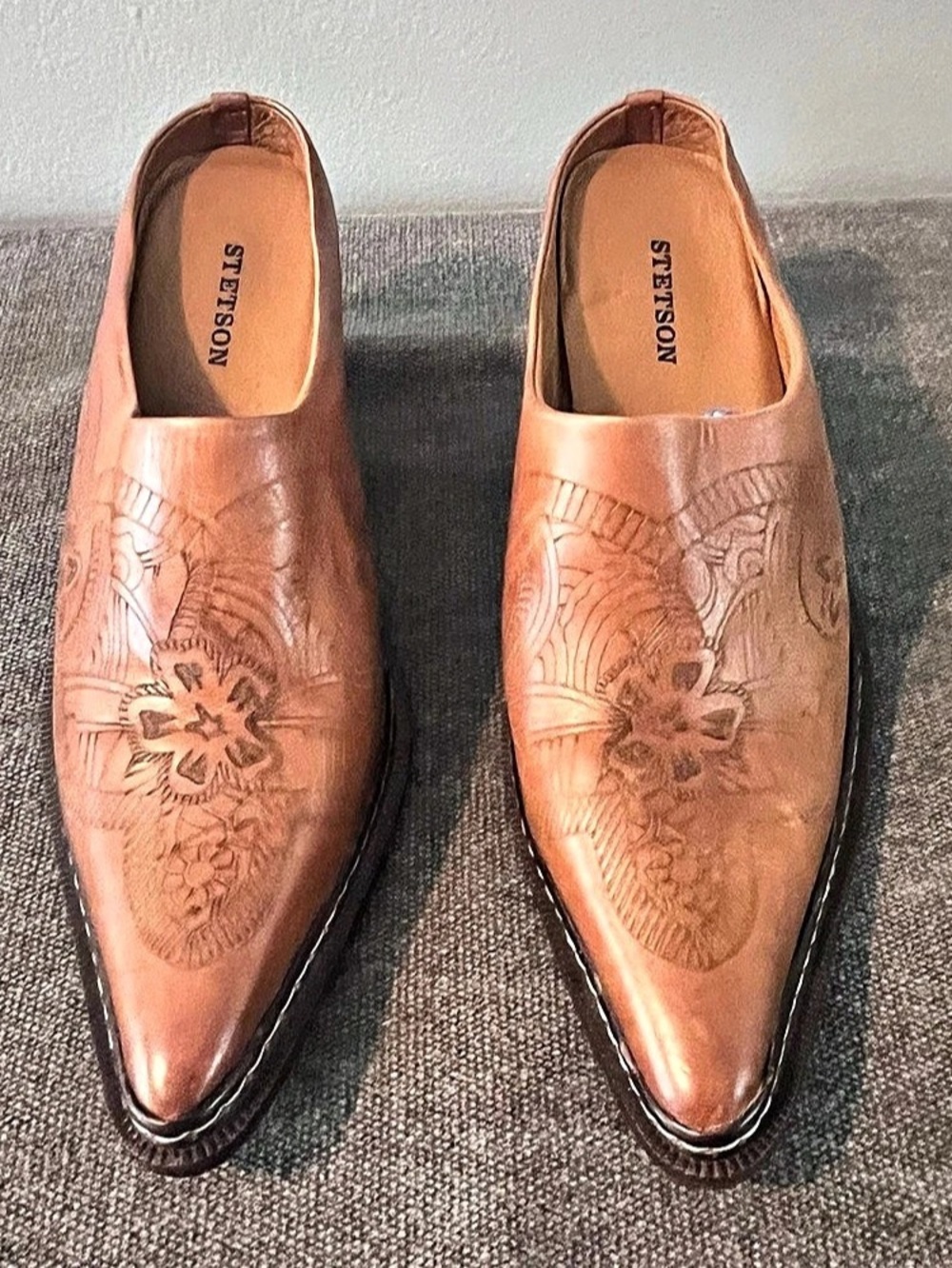 Stetson Camel Embossed Leather Western Mules Pointed Toe Slip On Womens Size 6.5